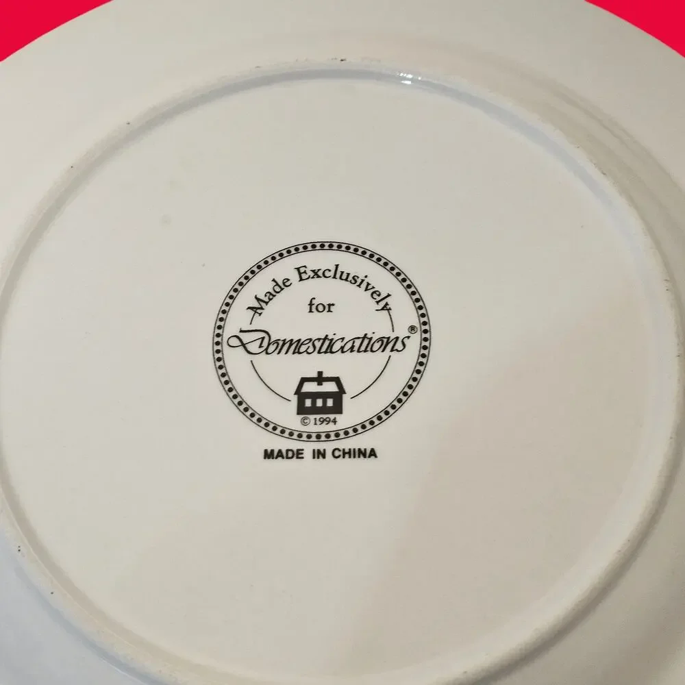 Domestications Christmas Dinner Plates Holly Ribbon Floral 1994 China Lot of 2